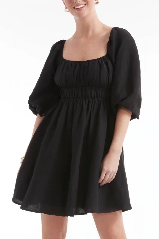 Final Markdown Lala Cinched Mini Dress In Black