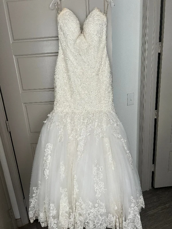 Midnight Sale Maggie Sottero 3MS763