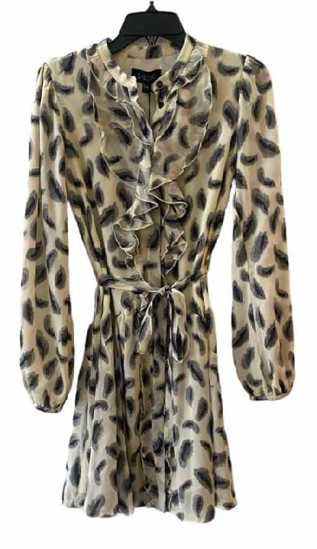 Great Bargains Saloni Cream and Black Size 2 Dress