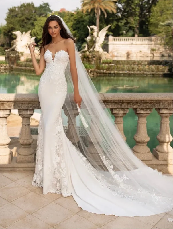 Buy More, Save More Pronovias Epico