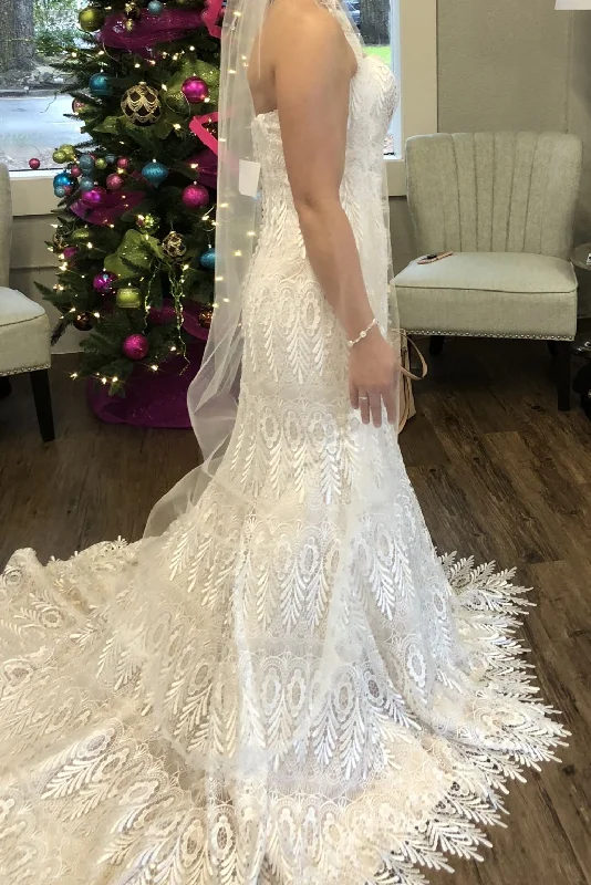 Limited Availability Carrafina Style #4255, Item # B0718