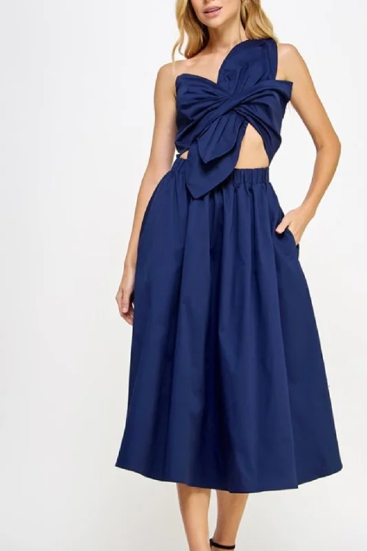 Discount Deals Tayshia Knotted Twist Dress
