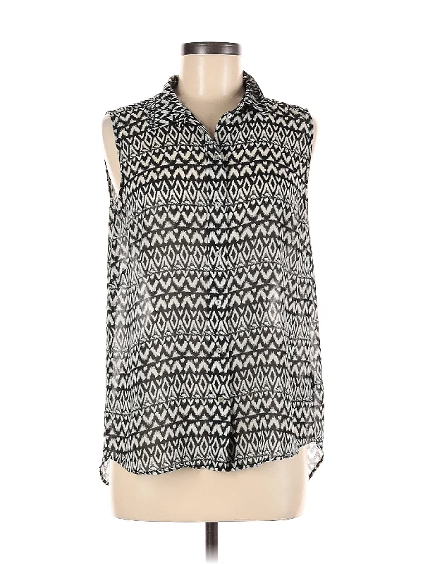 Sleeveless Blouse