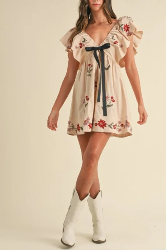 Take Advantage Savina Embroidered Mini