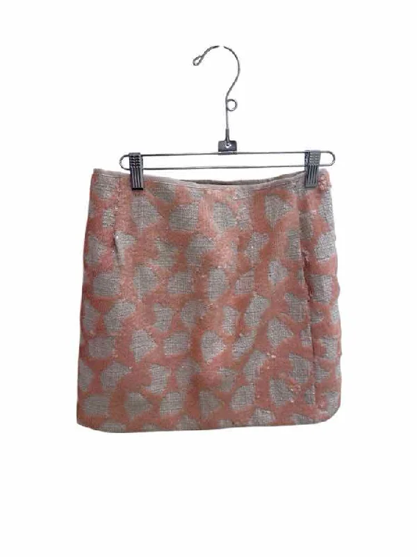 Value Deals Banana Republic coral and beige Size 0 Skirt