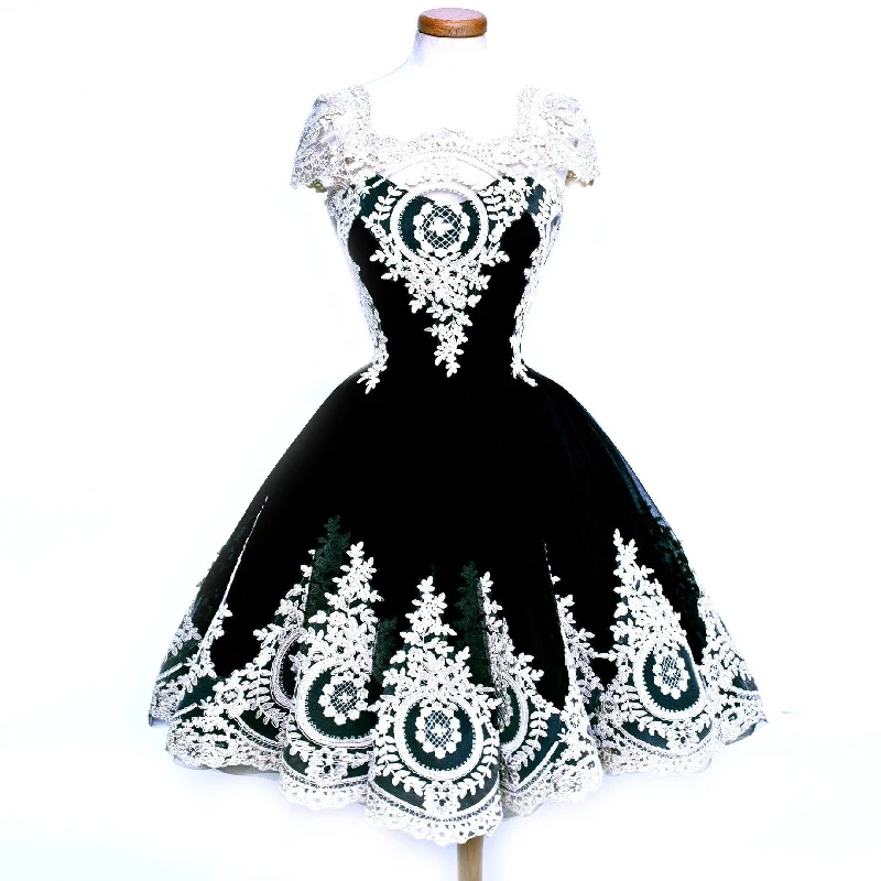 Shop and Save Embroidery Lace Short Sleeves Splicing Short Dress