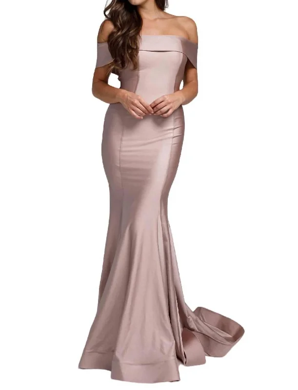 Best Seller Lycra Off Shoulder Mermaid Dress In Dusty Rose
