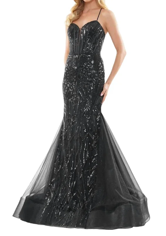 Price Drop Sweetheart Neckline Prom Dress In Black