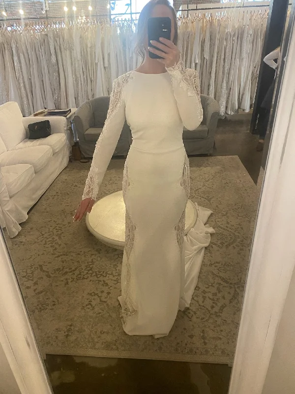 Midnight Sale Pronovias Condesa